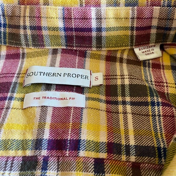 Southern Proper Men's Yellow & Red Plaid The Traditional Fit Flannel - Small - Picture 8 of 12